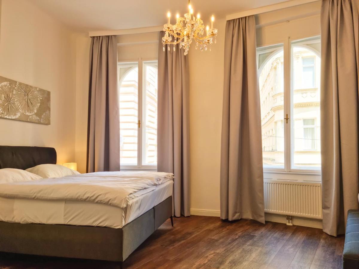 Pension Mozart - Newly Renovated Wina Bagian luar foto
