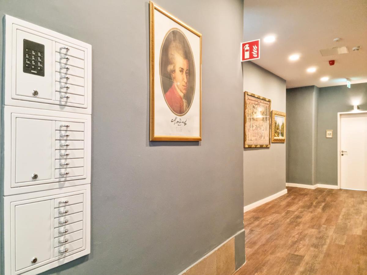 Pension Mozart - Newly Renovated Wina Bagian luar foto