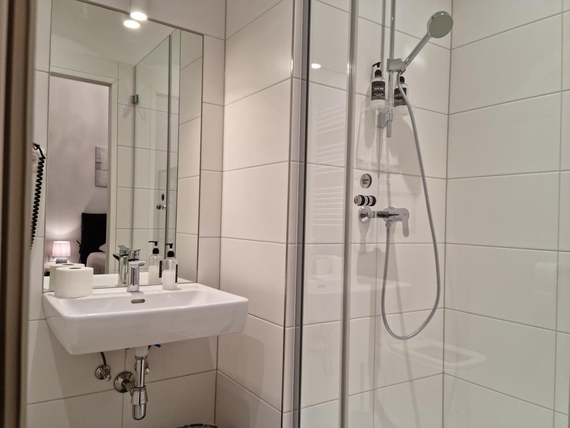 Pension Mozart - Newly Renovated Wina Ruang foto